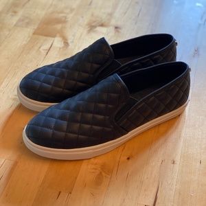 Steve Madden Ecentrcq Slip-On Sneakers